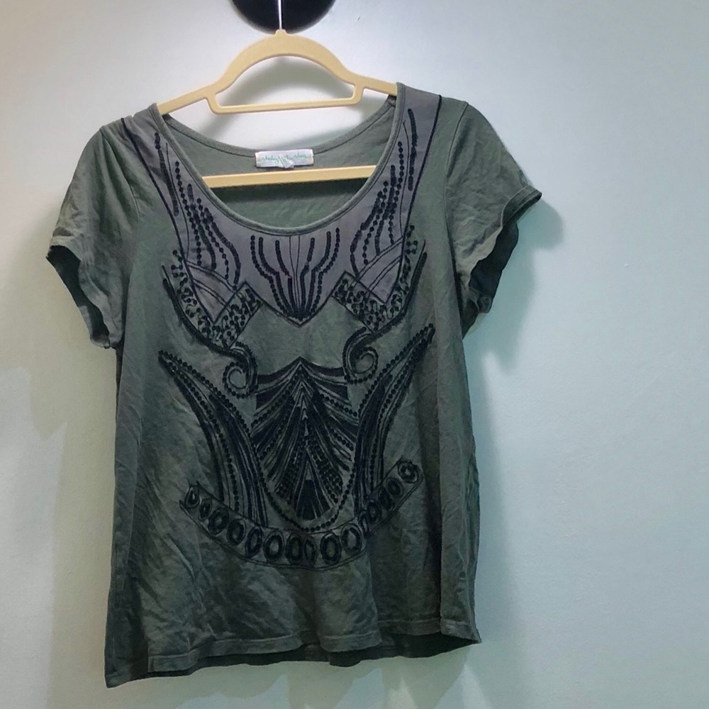 Graphic matte sequined T-shirt